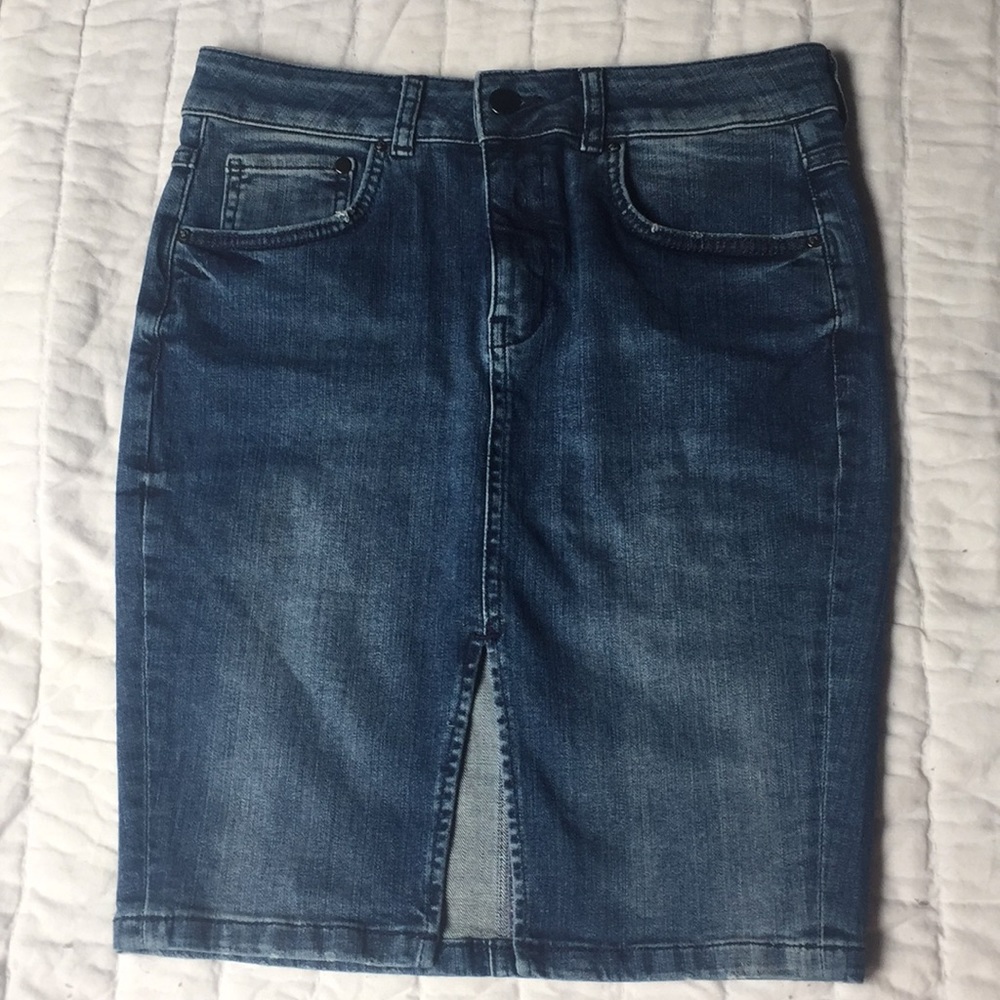 H&M denim skirt